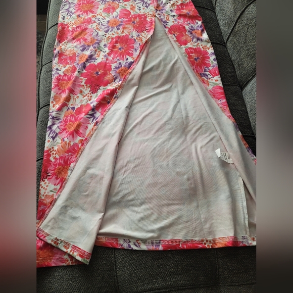 Floral Maxi Dress Size XL - Picture 6 of 9